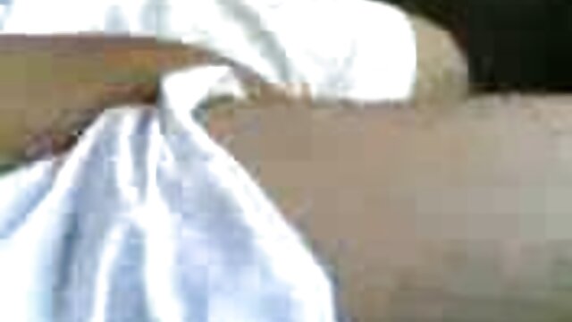 お母さんは浴室で自慰行為をする。 無料 エロ 動画 シュガール