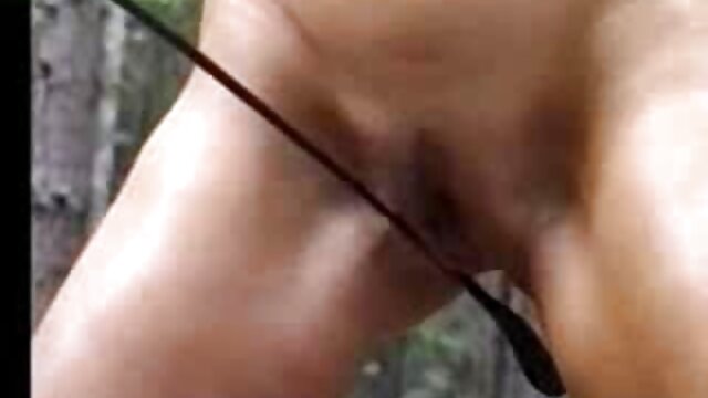 若い金髪の商品 女性 電マ 動画