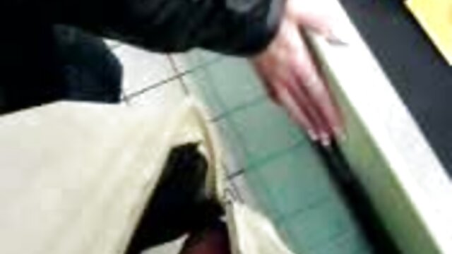 プール 女子 専用 アダルト 動画