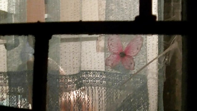 三人組269 女性 動画 素人