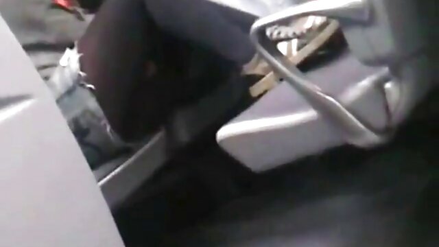 仮面の女性とのセックス フェラ 無理 動画
