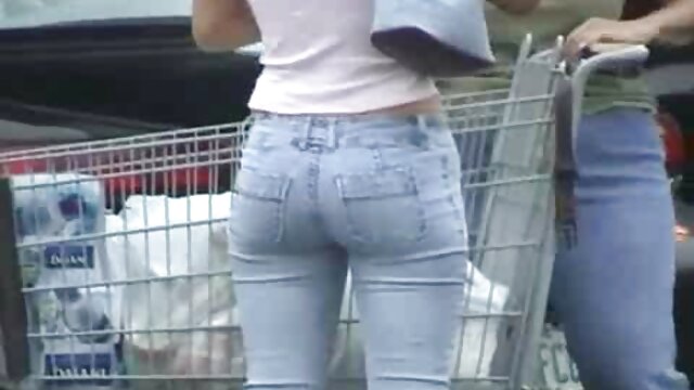 金髪の大きなお尻Wanking大きなコック 女 セックス 動画